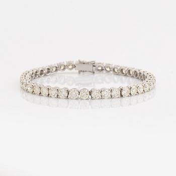 Brilliant  cut diamond tennis bracelet, total 13,01 ct.