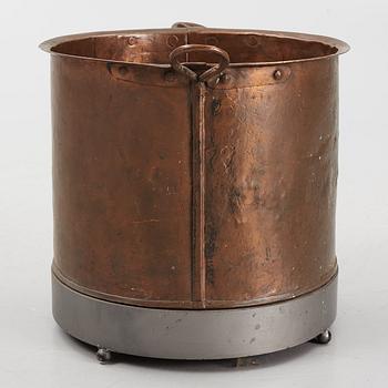 A copper barrel, 19th Century.