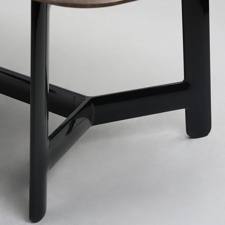 Antonio Citterio, an "Alex" dining table, B&B Italia, Italy, post 2017.