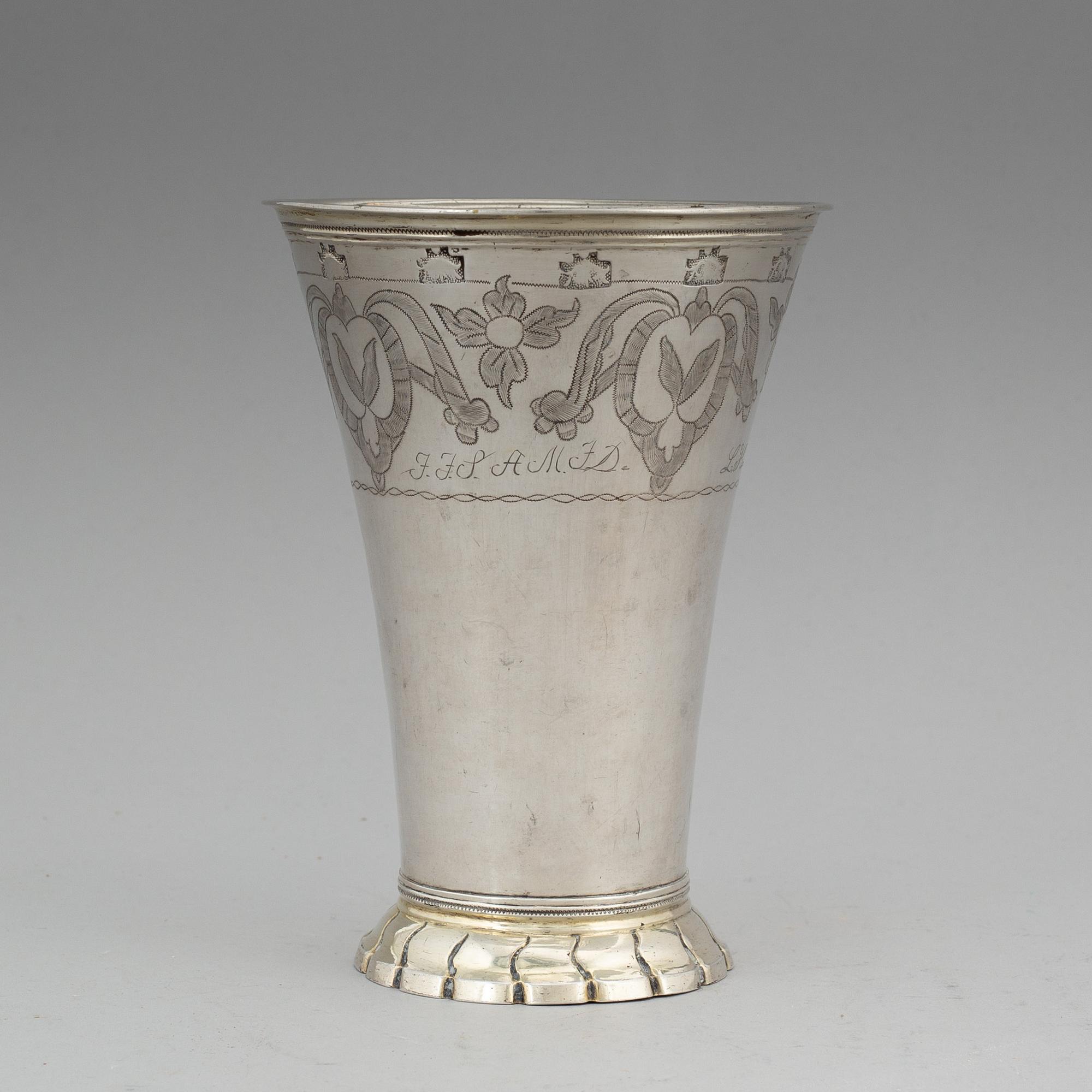 A silver beaker probably by Mikael Hammarberg, Härnösand 1771.