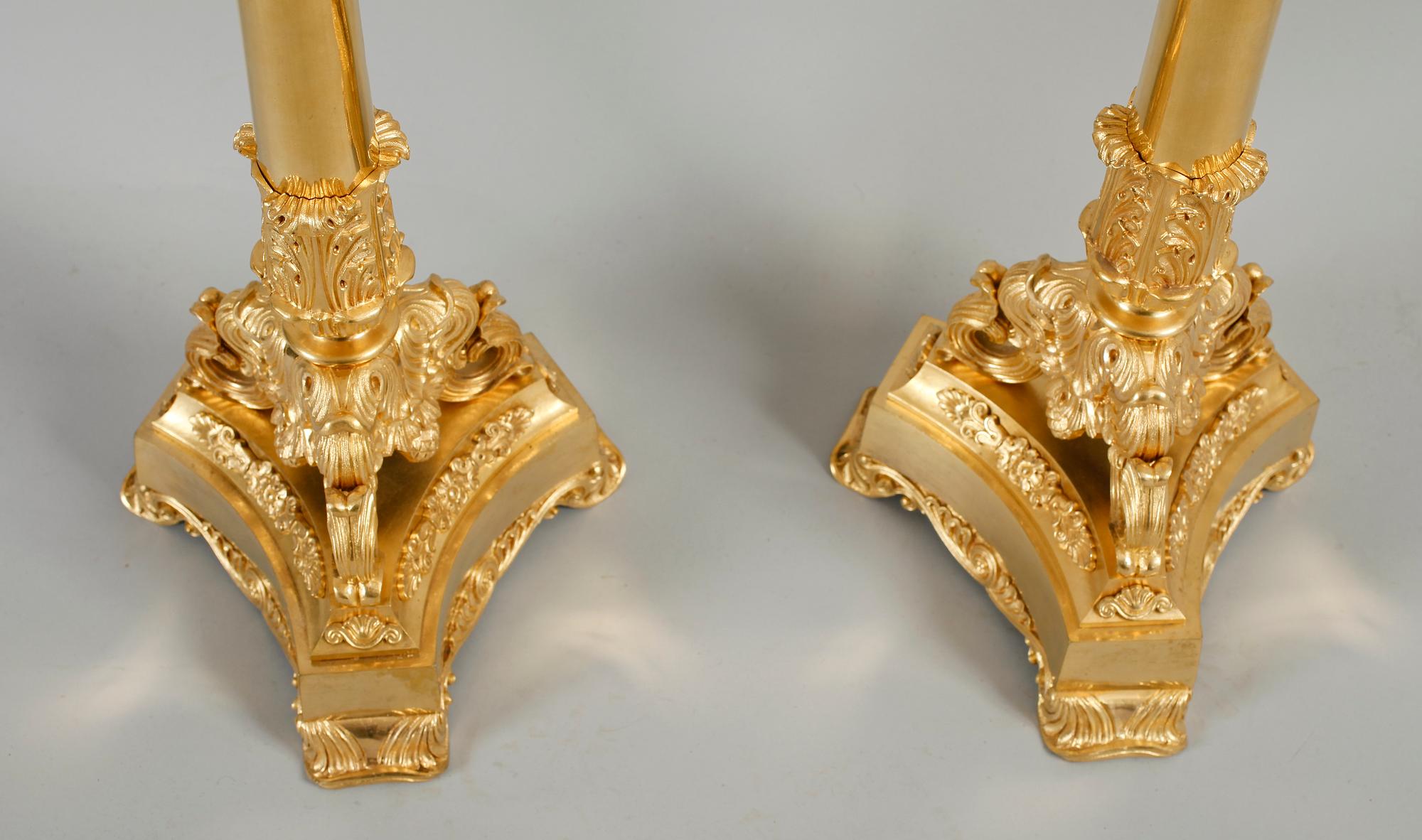 KANDELABRAR, 1 par, förgylld brons, senempire, 1800-tal.