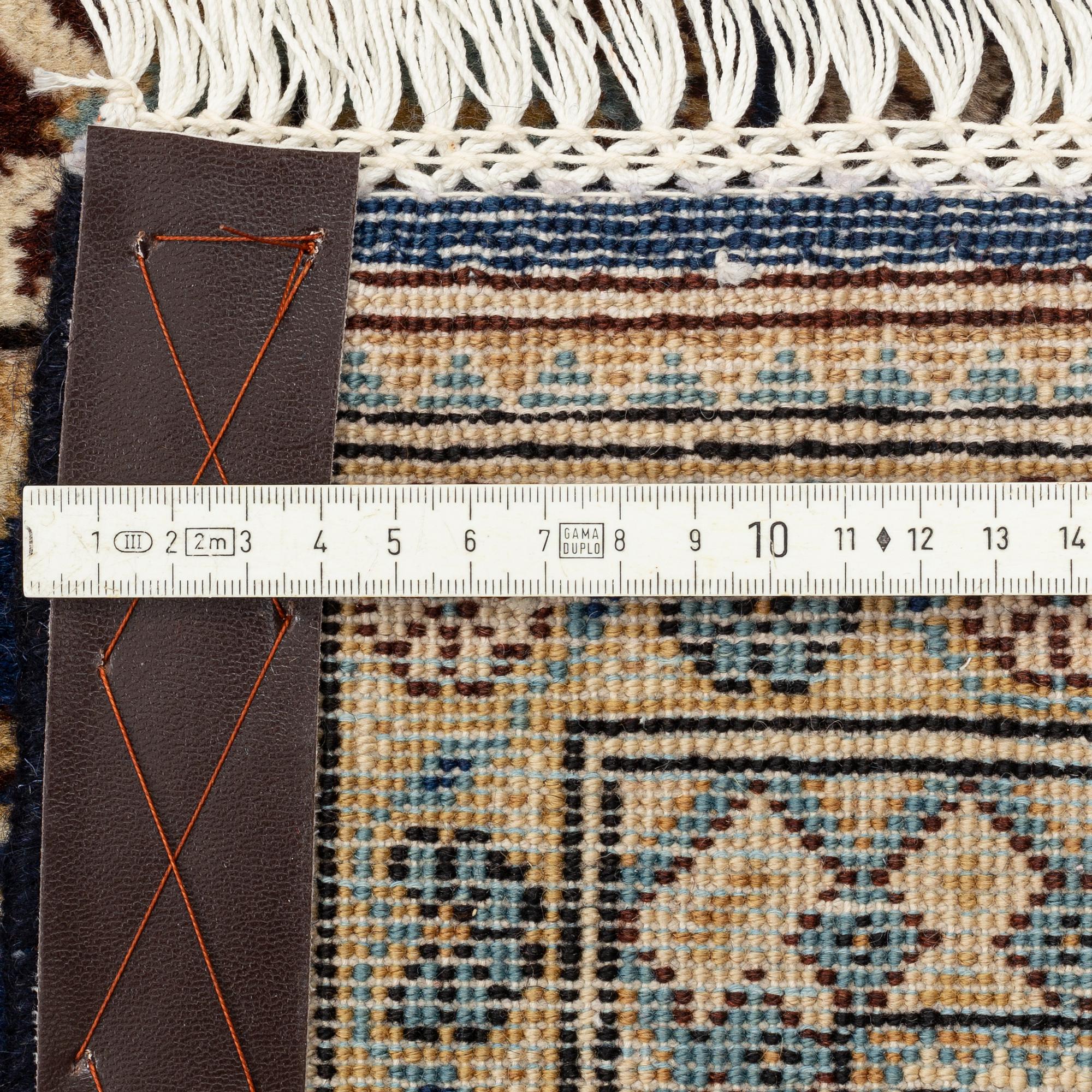 A Qum carpet, ca 494 x 340 cm.