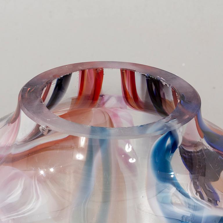 LARS HELLSTEN, lidded urn, signed.