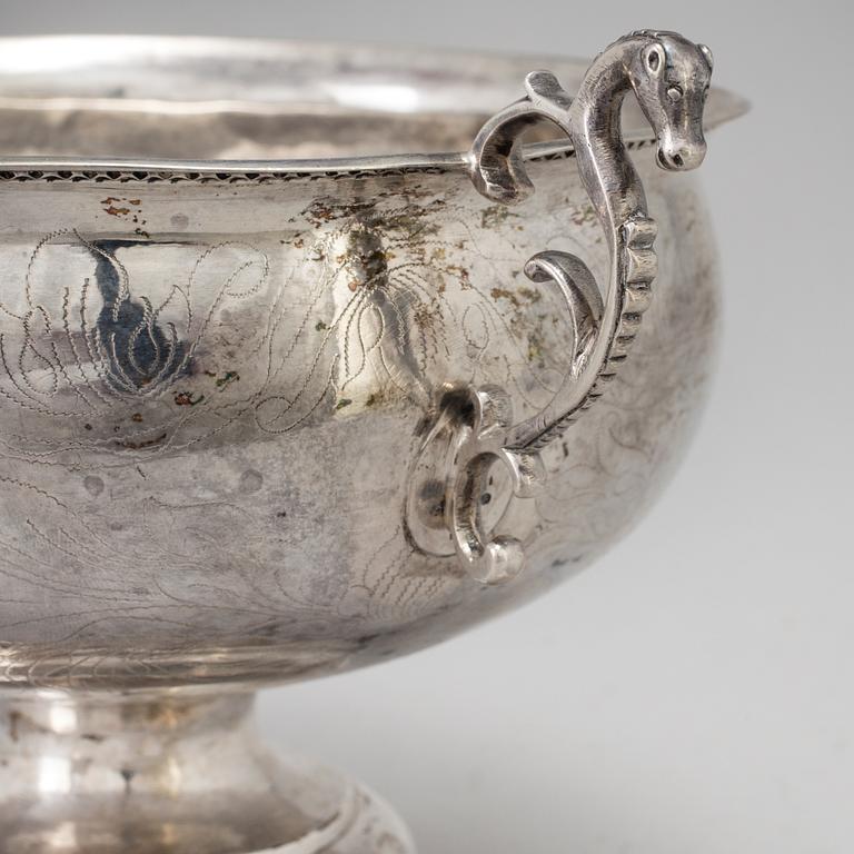 CHRISTOPHER BAUMAN, Hudiksvall 1788. Brännvinsskål, silver.