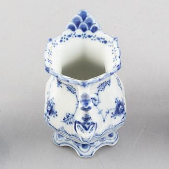 Three 'Blue Fluted Full Lace' / 'Musselmalet' porcelain creamers / jugs, Royal Copenhagen, 20th century.