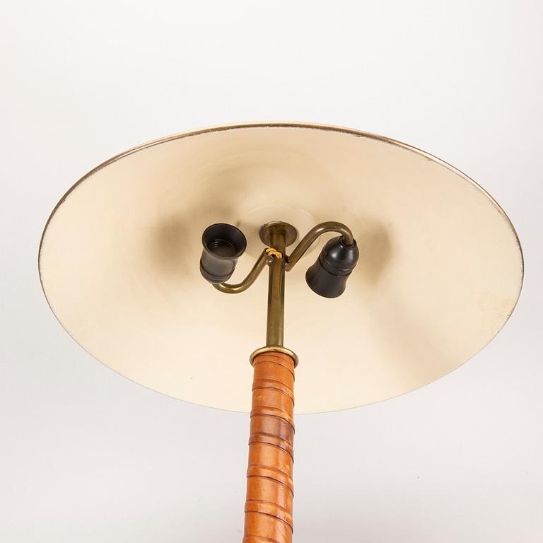A 1940/50s Böhlmarks table lamp.