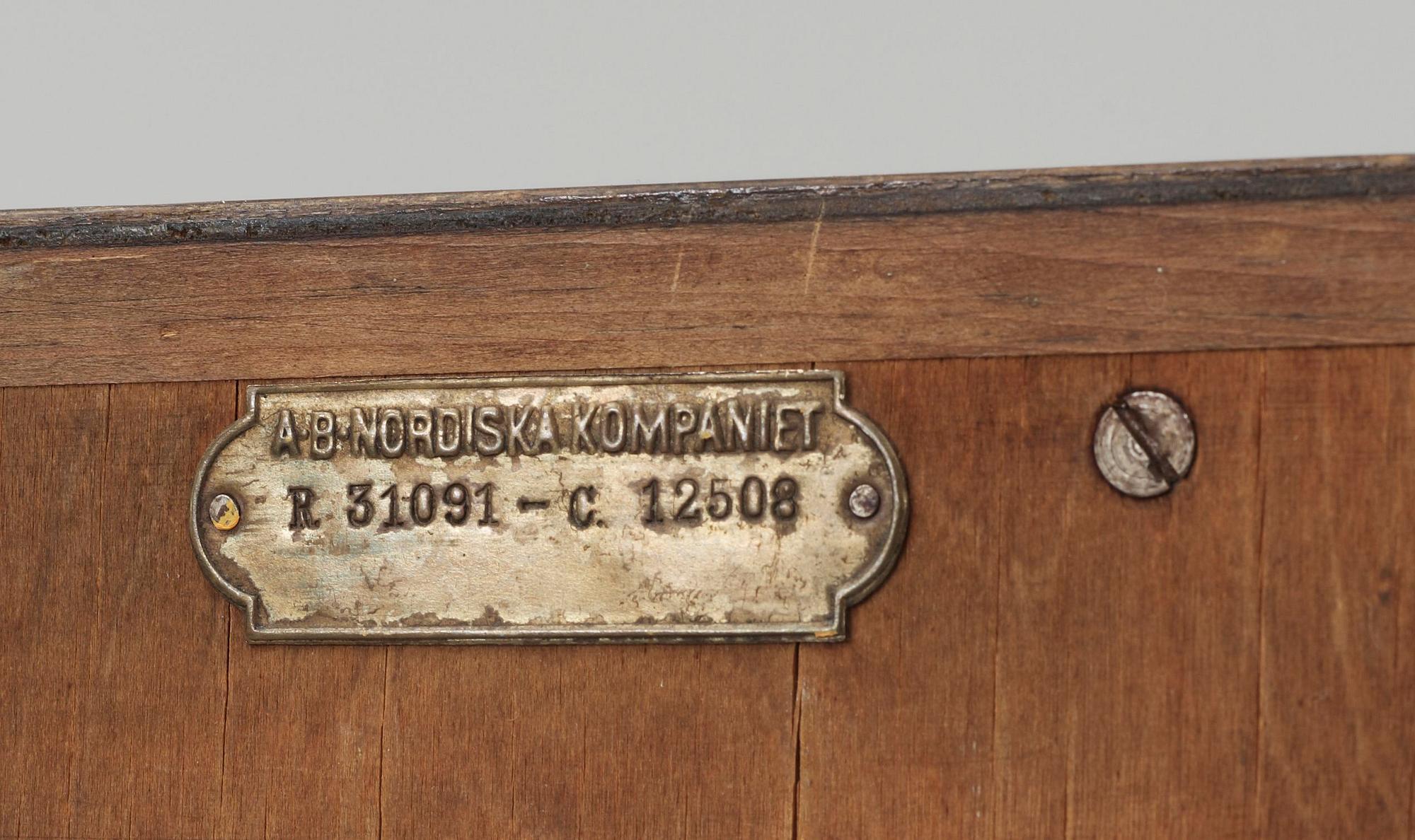 SEKRETÄR, brickmärkt Nordiska Kompaniet o nr R 31091-12508, 1926.