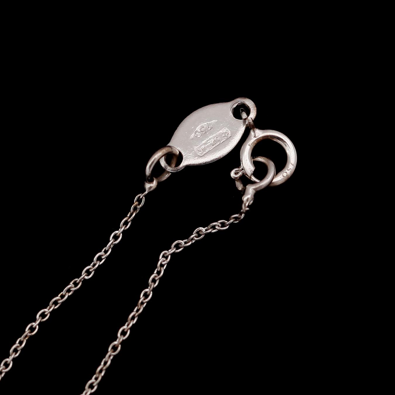 HÄNGE MED KEDJA, 18 k vitguld, briljantslipad diamant 0.82 ct.