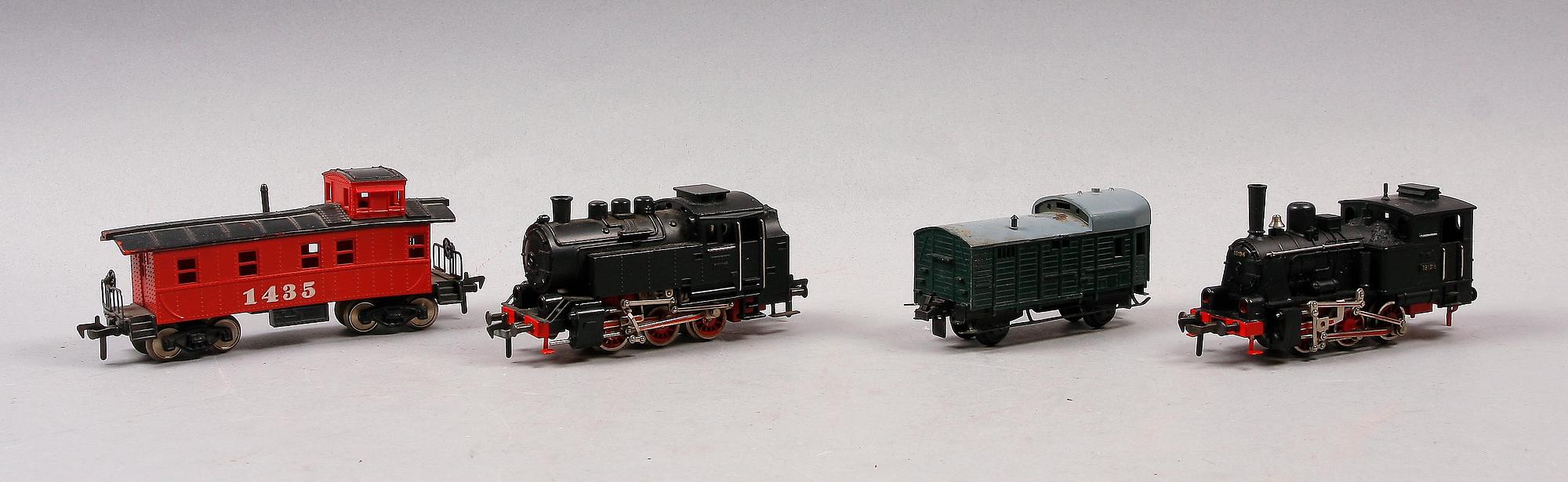 MODELLTÅGSDELAR, 19 delar, mestadels Fleischmann.