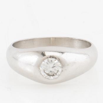 Ring in platinum set with a round brilliant-cut diamond, Harry Hermansson Stockholm 1958.