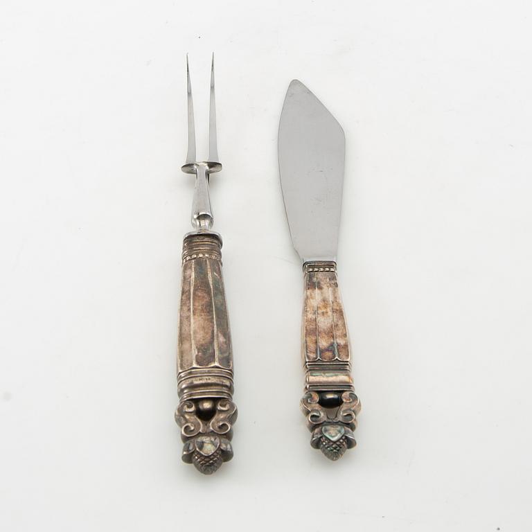 Johan Rohde, carving knives, a pair, sterling silver, "Konge/Acorn", Georg Jensen, Denmark, after 1945.