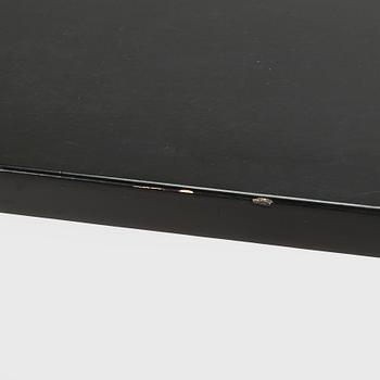 Alvar Aalto, a model '82A' table, Artek, Finland, late 20th century.