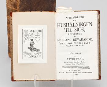 BÖCKER 2 st SAMT SMÅSKRIFT OCH KUNGÖRELSER, bla "Afhandling om Hushålningen til siös..." av Arvid Faxe, Karlskrona 1782.