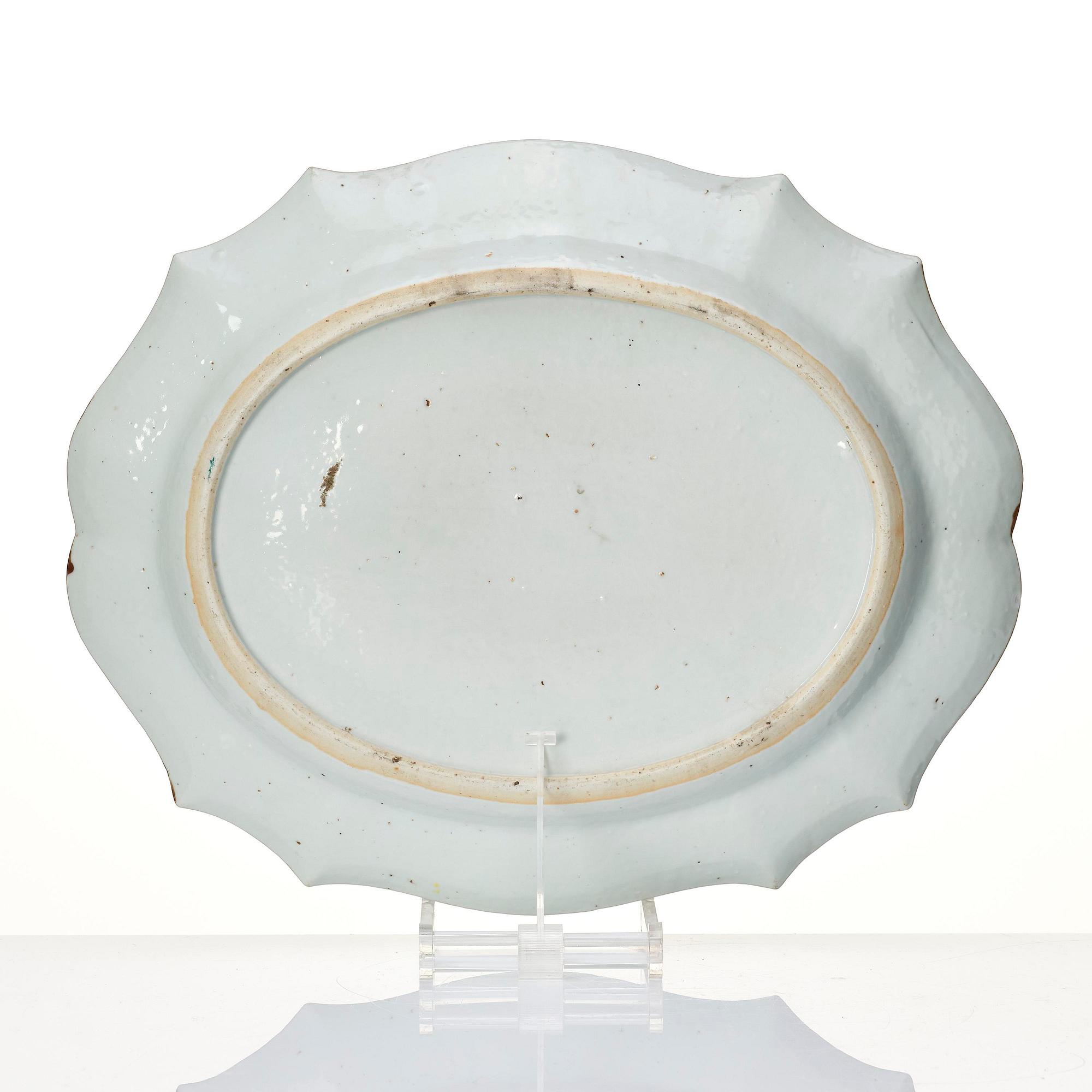 A set of five famille rose serving dishes, Qing dynasty, Qianlong (1736-95).