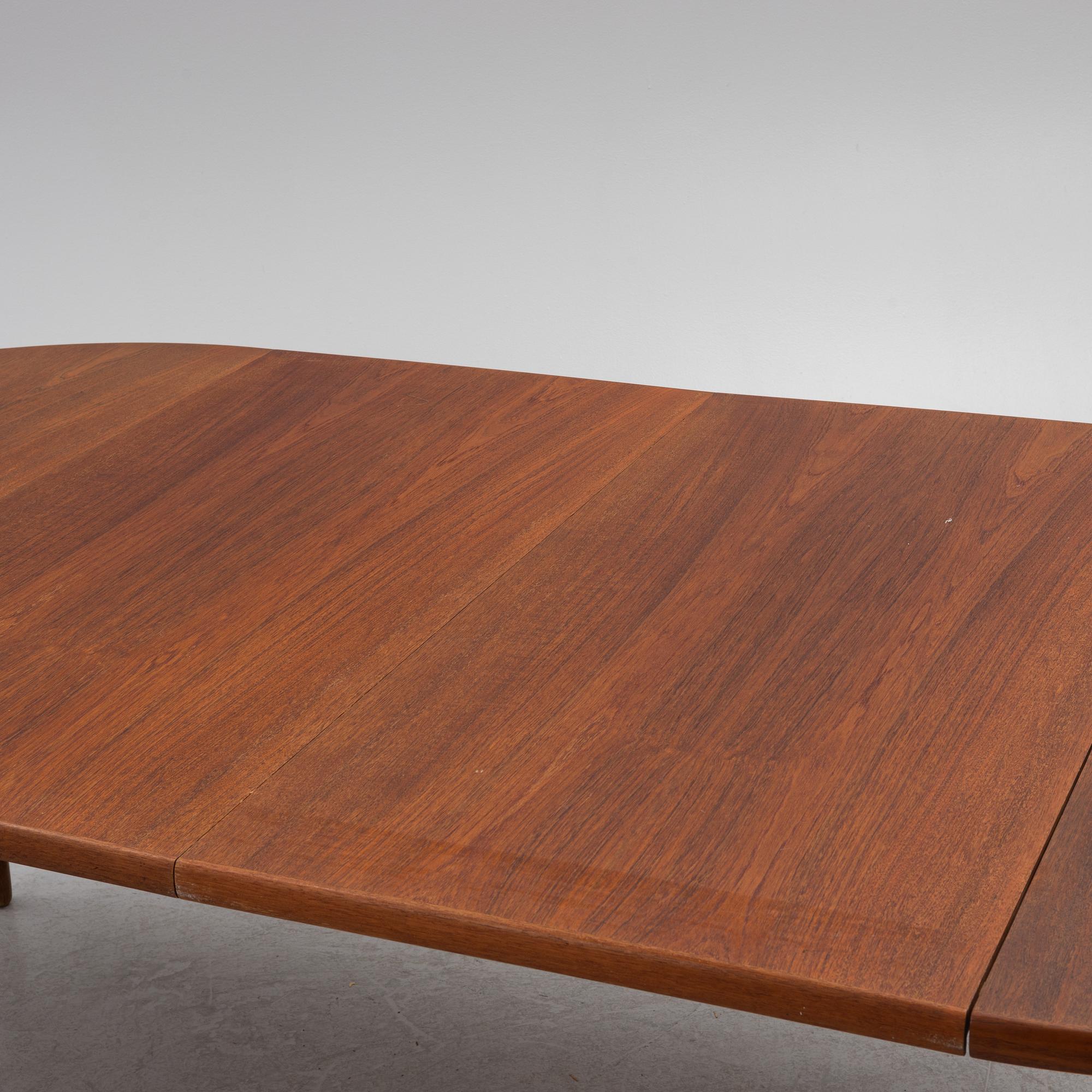Karl Erik Ekselius, a dining table, JOC Möbler, Vetlanda, 1960s.