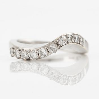 Ring W.A Bolin, 18K white gold with brilliant-cut diamonds.