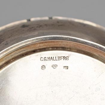 SKÅL, silver, CG Hallberg, Stockholm, 1903. Vikt ca 175g.