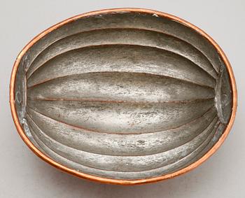 HINK OCH ALADÅBFORM, koppar, 1800-tal.