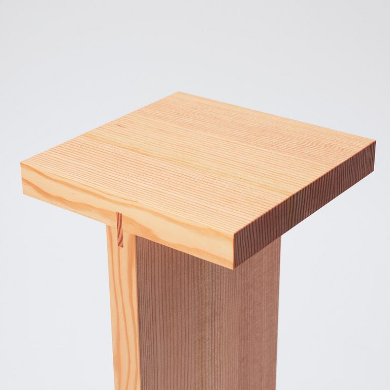 TAF, Gabriella Lenke & Mattias Ståhlbom, "Balk 700", piedestal, ed. 3/3, 2023.
