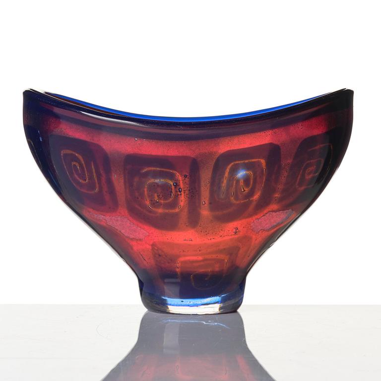 Sven Palmqvist, a ravenna glass bowl, Orrefors 1951, no 166.