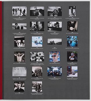 Anton Corbijn, "22:U2", 1982-2003.