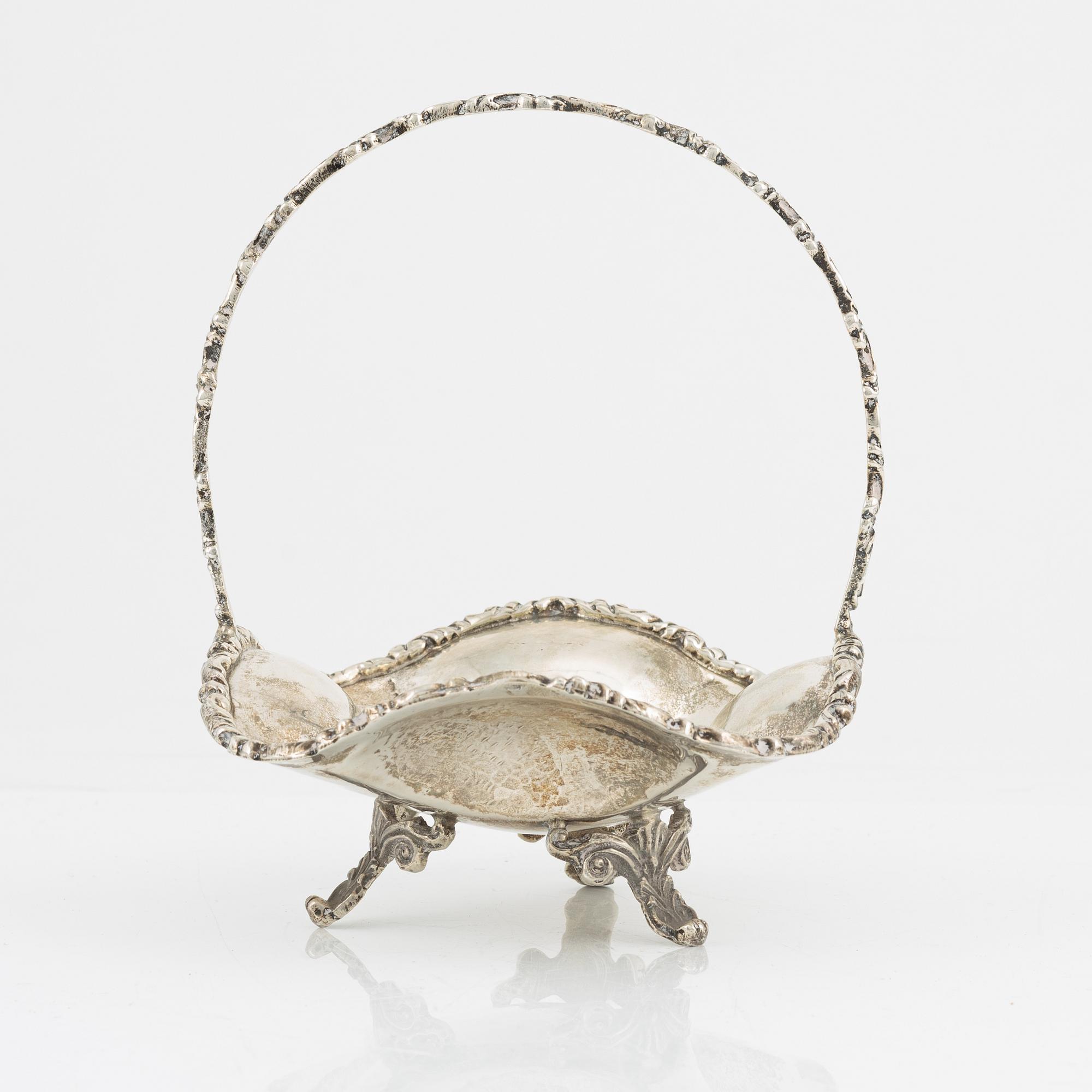 A Mexican sterling silver bowl, 20th Century.