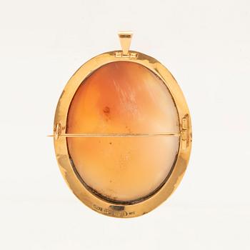 Brooch, 18K gold with shell cameo.