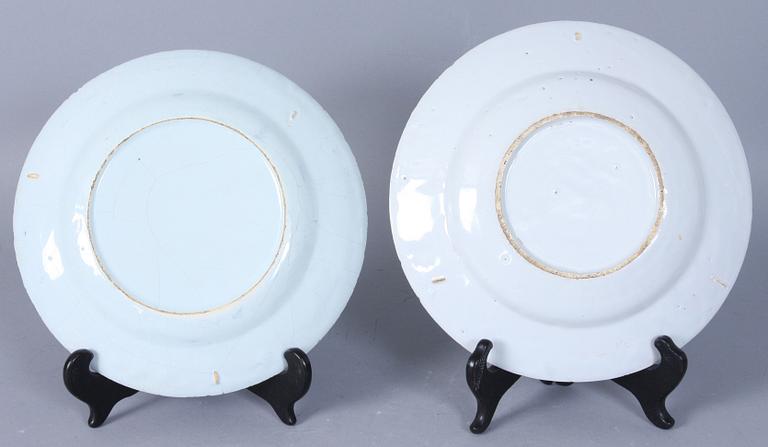TALLRIKAR, 2 st, fajans, 1800-tal.