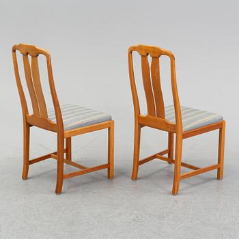 Carl Malmsten, matbord med 12 stolar, "Ambassadör", Åfors möbelfabrik, 1900-talets slut.