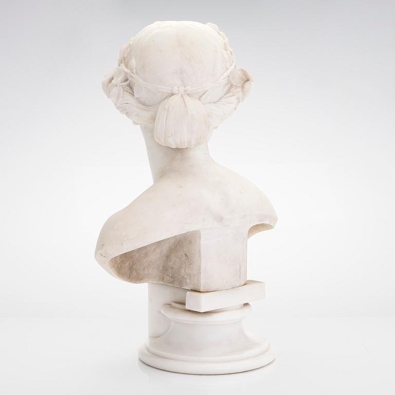 A female figure alabaster bust, latter half of the 20th century.