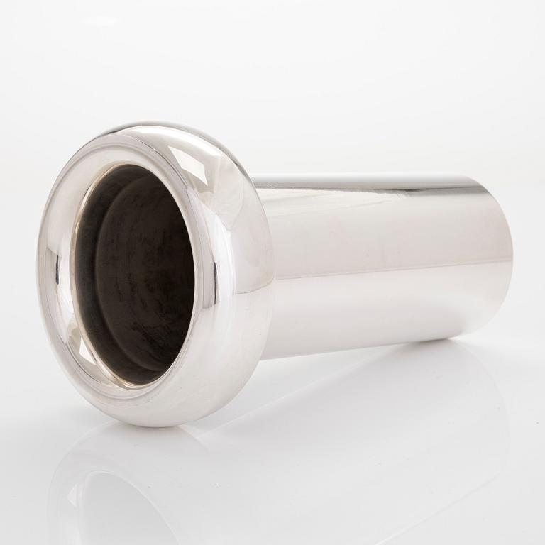 Tapio Wirkkala, vas, sterlingsilver, "Kasvu" (Tillväxt), Kultakeskus Oy, Tavastehus 1990.