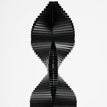 Arne Jones, "Yin-Yang kolonn".