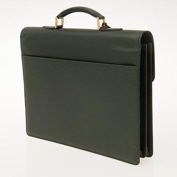 A Green Taiga Leather Serviette Laguito Briefcase.