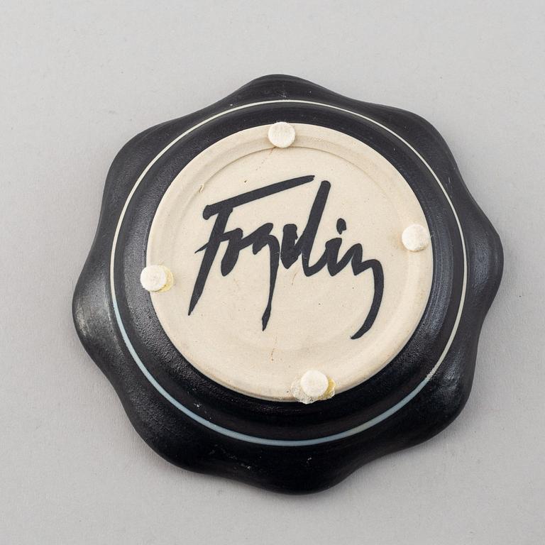 Herman Fogelin, 5 stoneware pieces, signed.