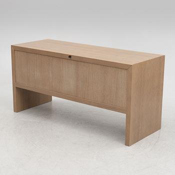 Hellena Hennie, skrivbord, "Maud", Slettvoll.