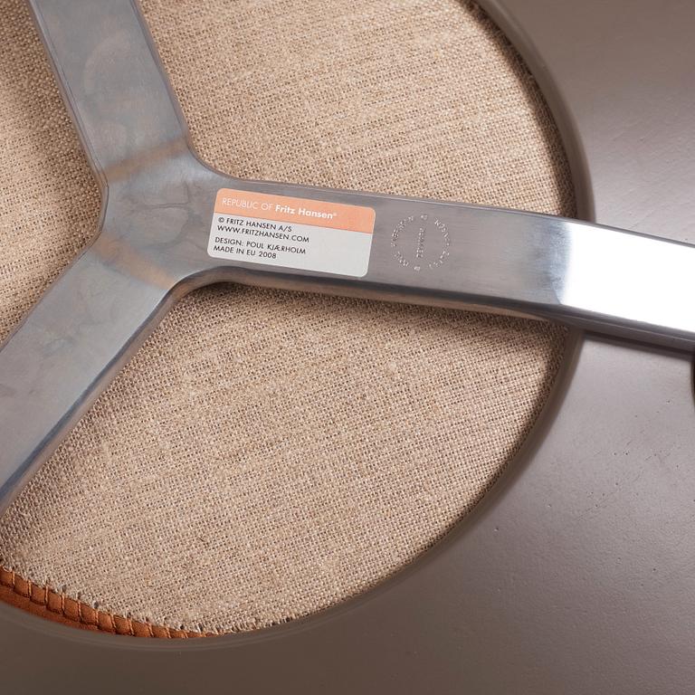 Poul Kjaerholm, pall, "PK 33", Fritz Hansen, Danmark 2008.