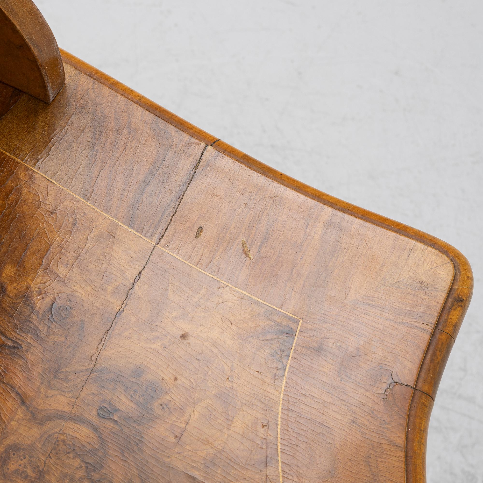 A Rococo-style desk, first half of the 20th century.