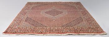 An oriental 'Bidjar' carpet. Circa 254x204 cm.
