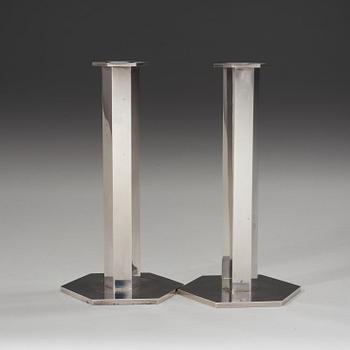 A pair of sterling Wiwen Nilsson candlesticks, Lund 1974.