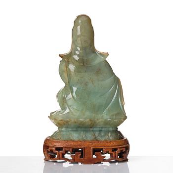 A nephrite sculpture of Guanyin, 20th Century.