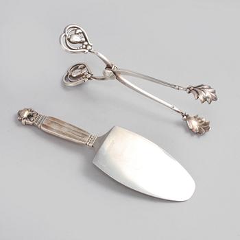 SANDWICHSPADE och KAKTÅNG, silver, Georg Jensen, Danmark, 1900-tal.