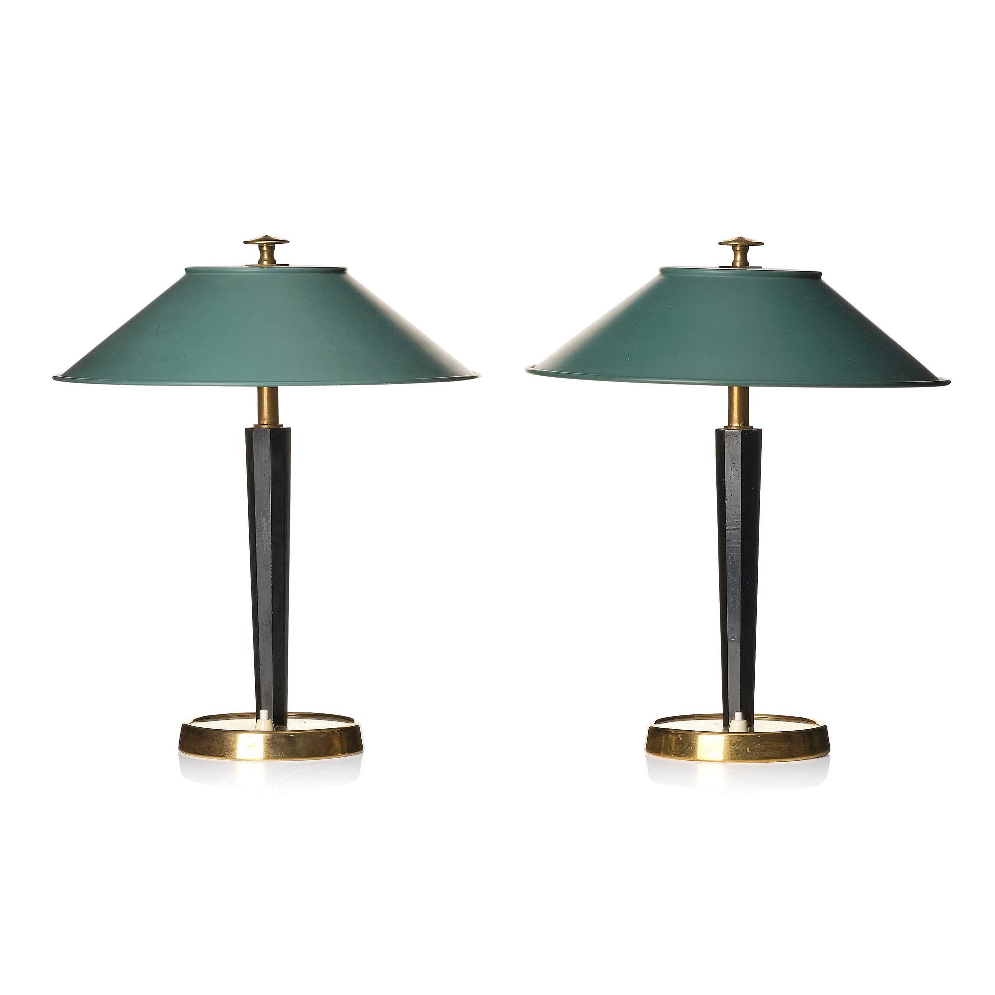 Bertil Brisborg, a pair of table lamps model "30950", Nordiska Kompaniet, 1940s.