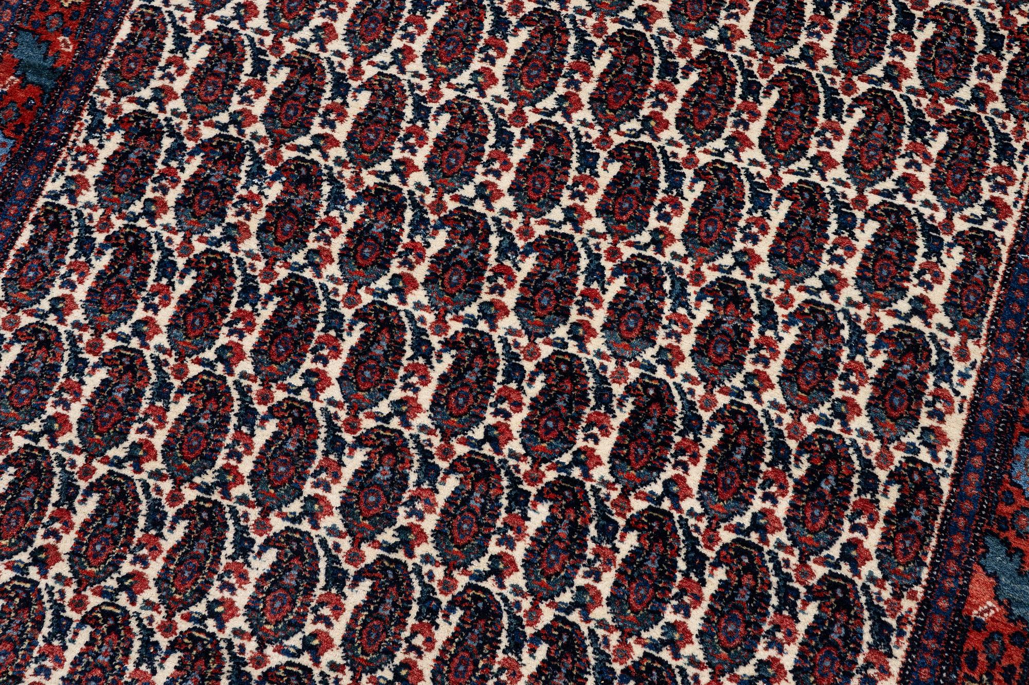 Matta, semiantik Senneh, ca 165 x 120 cm.