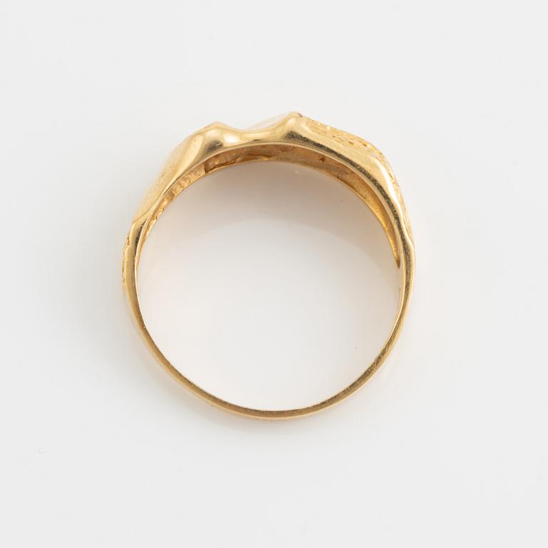 Bengt Hallberg, smyckesset, 3 delar, 18K guld, med små diamanter.