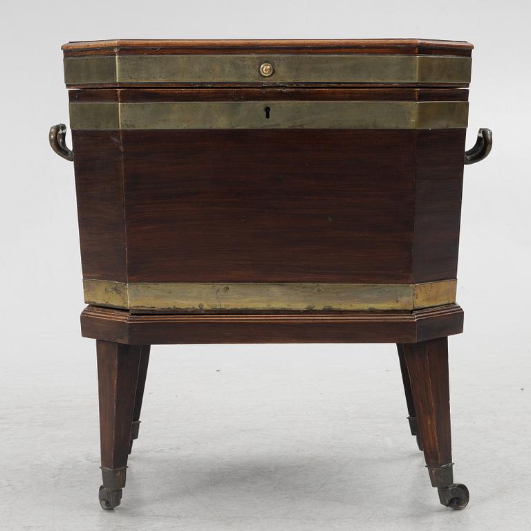 Wine cooler, 19th Century.