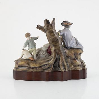 A porcelain figurine group, 19th century.
