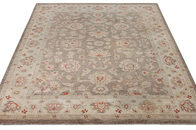 A Ziegler carpet, c. 300 x 246 cm.