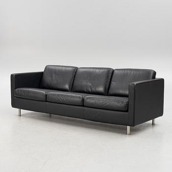 Soffa, Dux, 2000-tal.