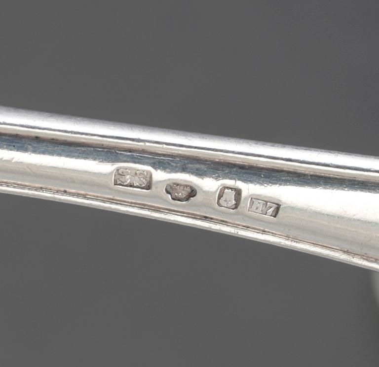 BESTICKUPPSÄTTNING, 144 delar, silver.  Svea Svensson, Stockholm 1909-10. Total vikt inklusive stålblad ca 7340 gram.