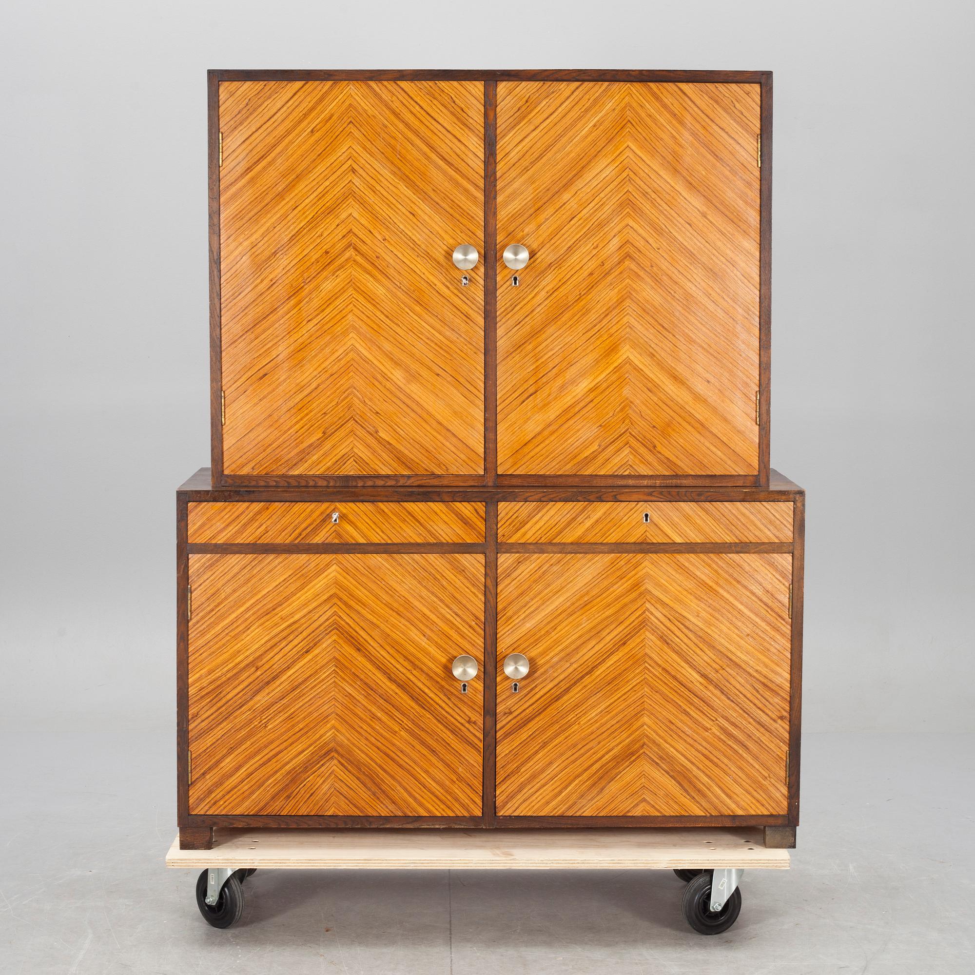 SKÅP, art deco. 1900-talets första hälft.